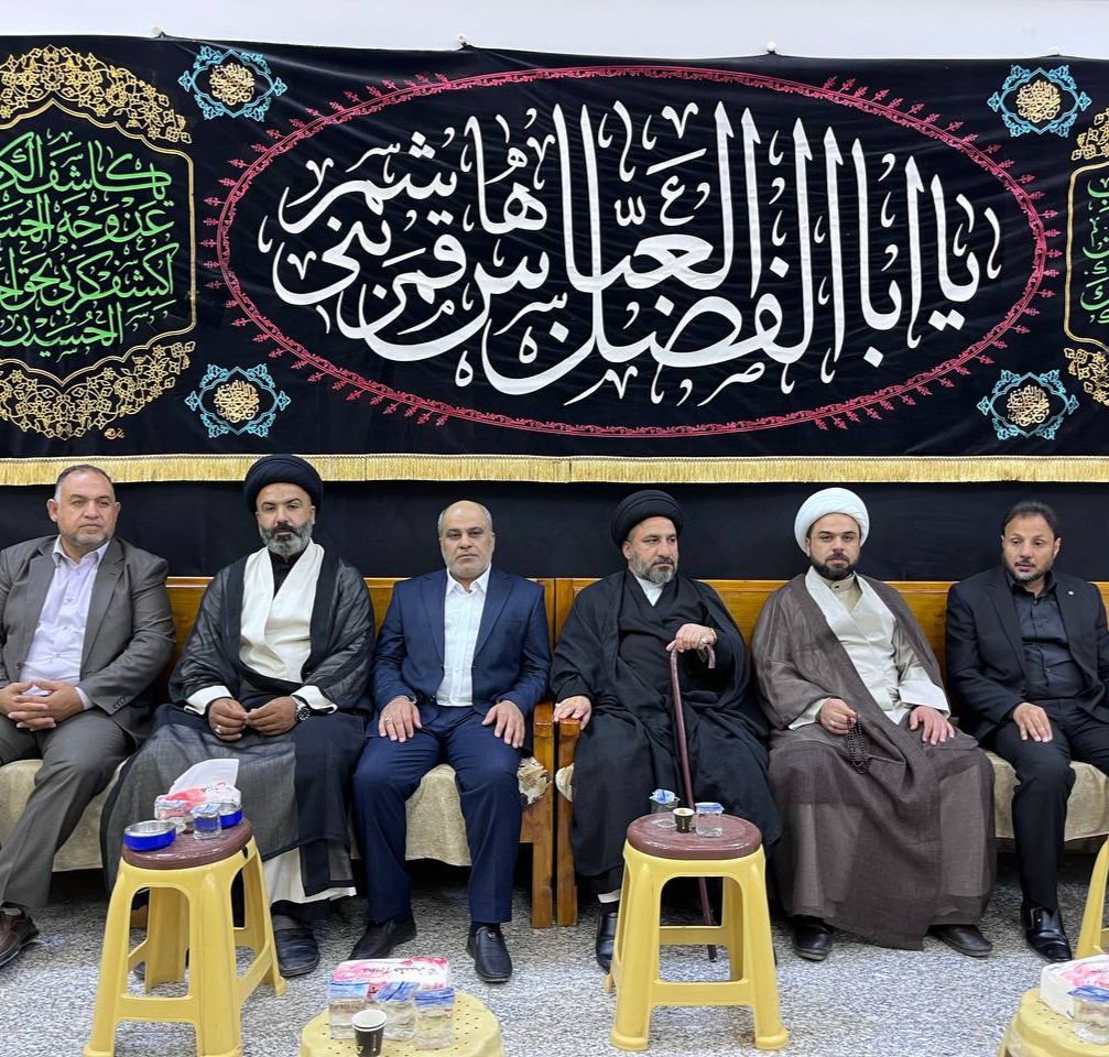حضور مجلس العزاء الذي اقيم على روح المرحوم الاستاذ الحاج محمود محمد جواد 1 حضور مجلس العزاء الذي اقيم على روح المرحوم الاستاذ الحاج محمود محمد جواد 1