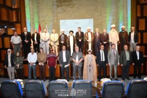 شارك وفد المكتب في ندوة علمية نظّمها بيت الحكمة 4 Read more about the article شارك وفد المكتب في ندوة علمية نظّمها بيت الحكمة