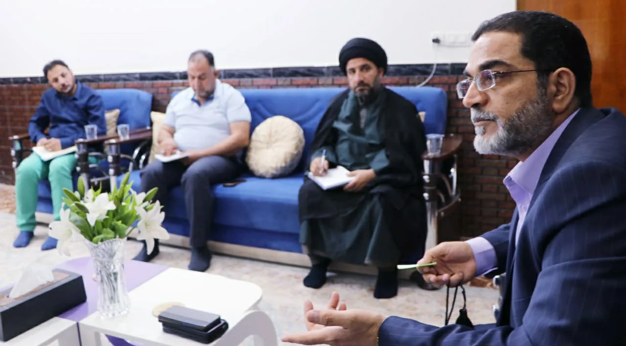 الصفحة الرئيسية 12
